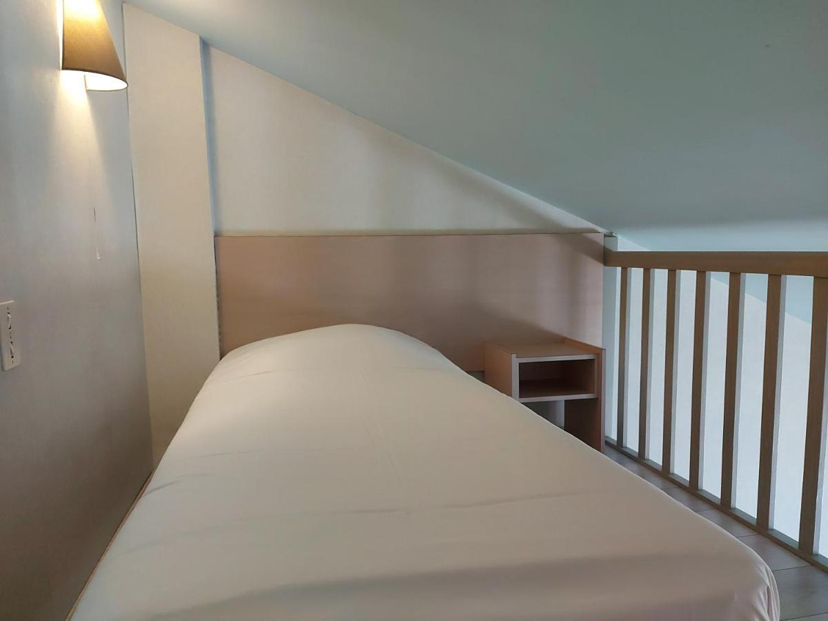 Logis Hotel Vannes Nord Le Clos Des Hortensias Locqueltas ภายนอก รูปภาพ