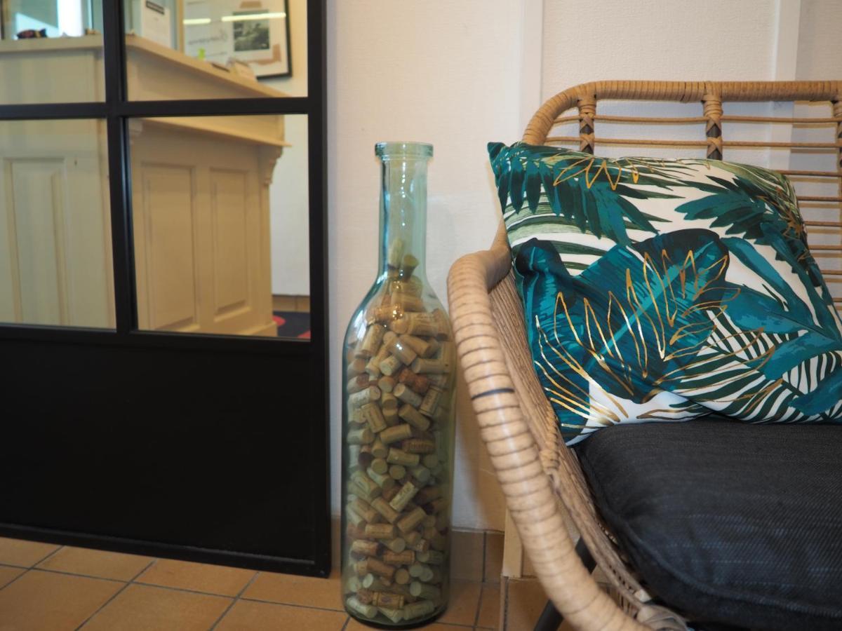 Logis Hotel Vannes Nord Le Clos Des Hortensias Locqueltas ภายนอก รูปภาพ