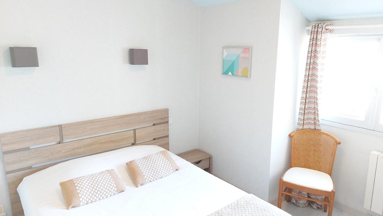 Logis Hotel Vannes Nord Le Clos Des Hortensias Locqueltas ภายนอก รูปภาพ