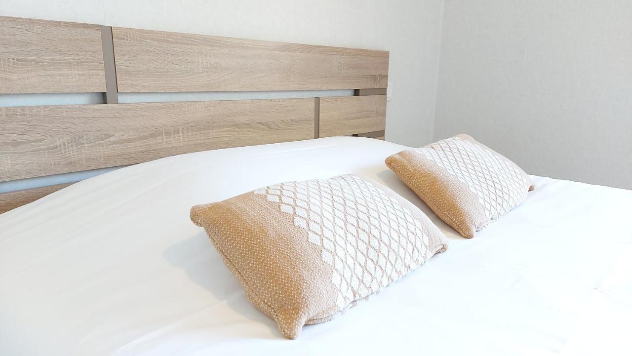 Logis Hotel Vannes Nord Le Clos Des Hortensias Locqueltas ภายนอก รูปภาพ