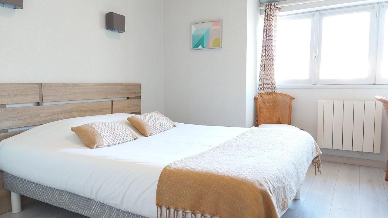 Logis Hotel Vannes Nord Le Clos Des Hortensias Locqueltas ภายนอก รูปภาพ