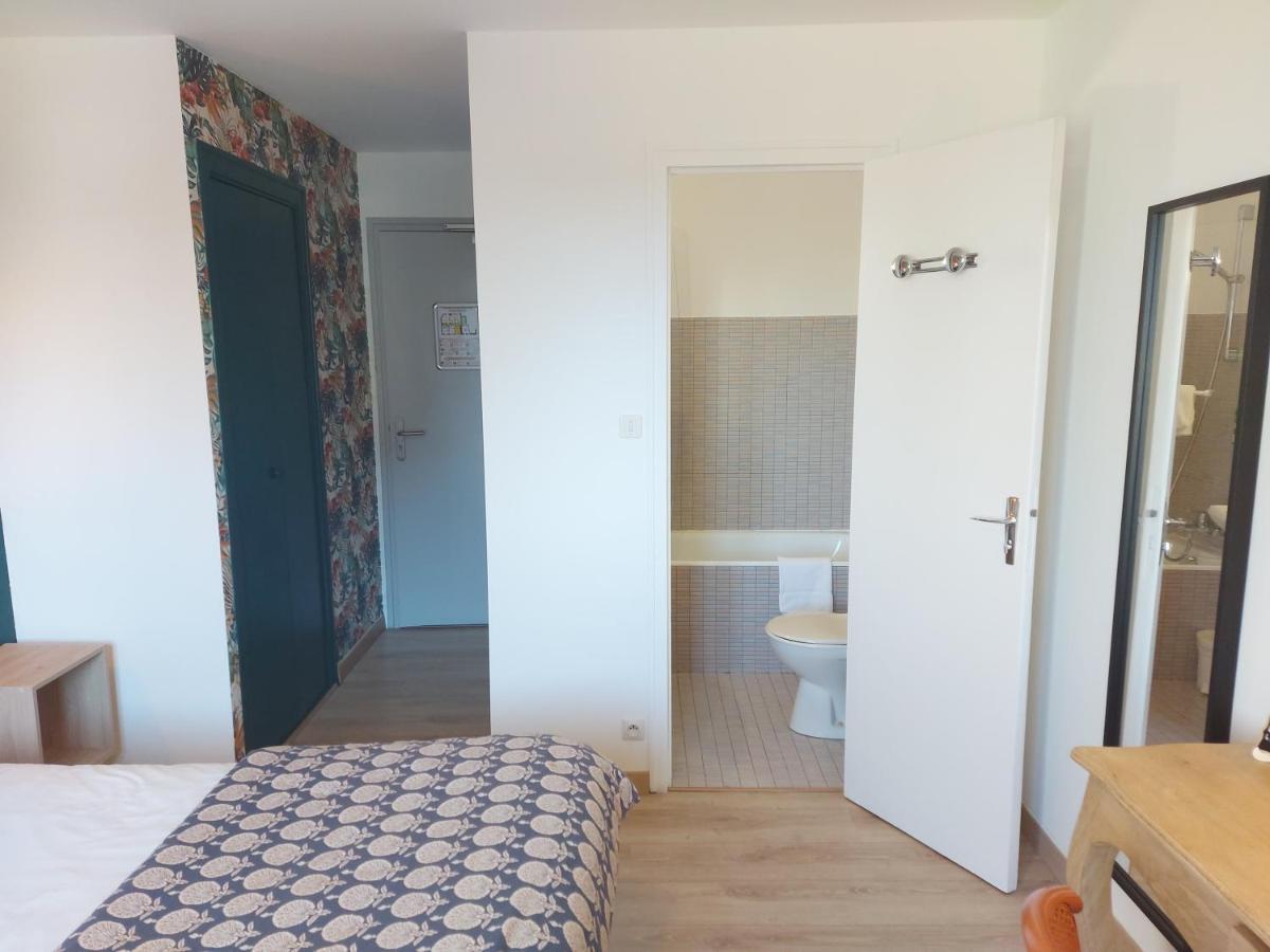 Logis Hotel Vannes Nord Le Clos Des Hortensias Locqueltas ภายนอก รูปภาพ