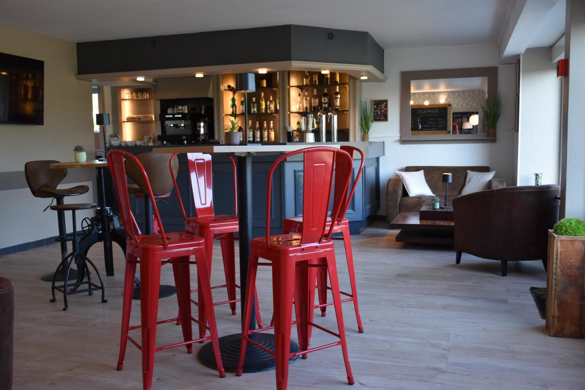 Logis Hotel Vannes Nord Le Clos Des Hortensias Locqueltas ภายนอก รูปภาพ